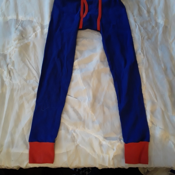 Superman/DC Comics, Boys (6), 2 Piece Pajama Set - Picture 6 of 10